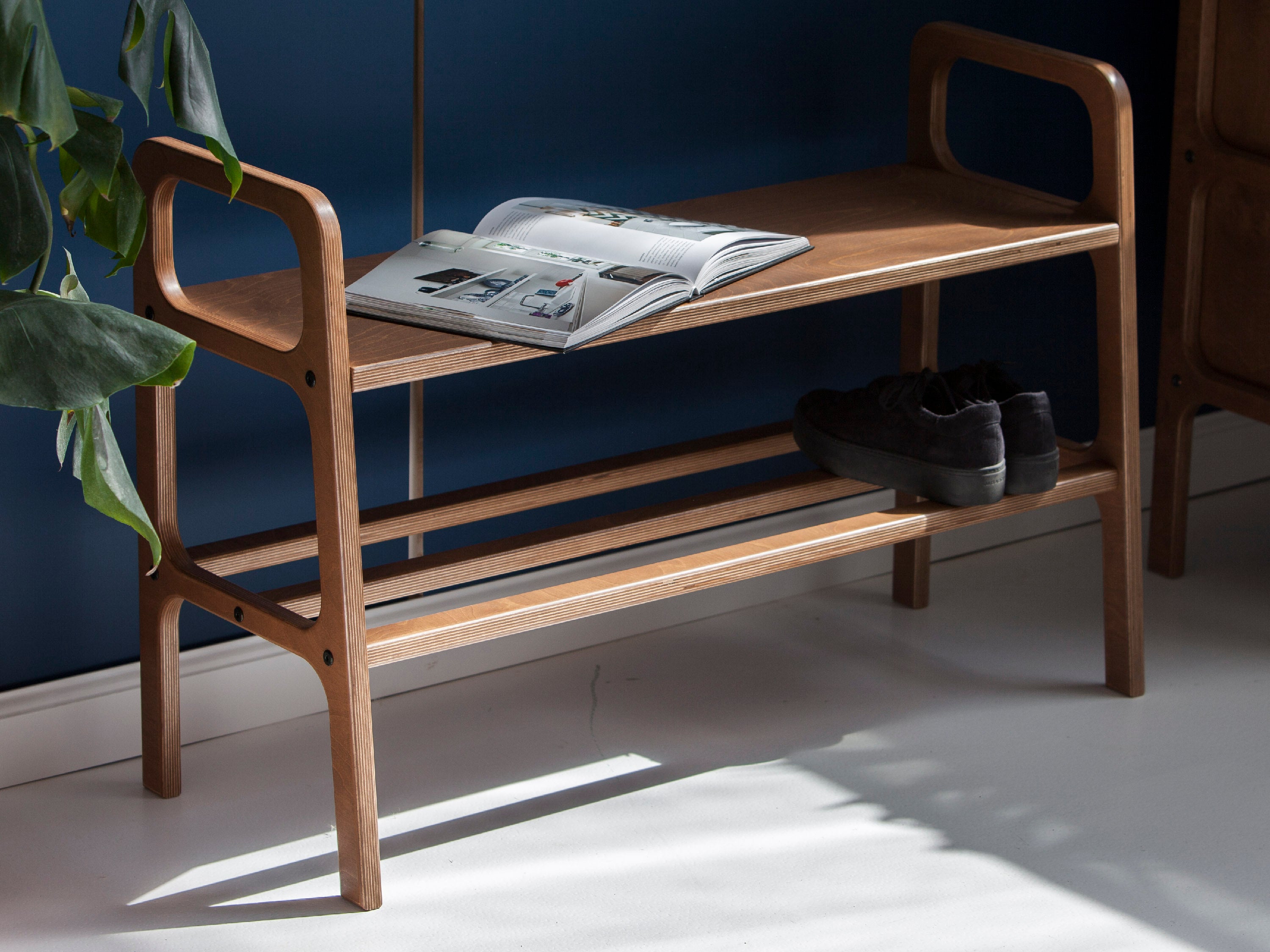 What is mid-century entryway bench doing in the hallway?