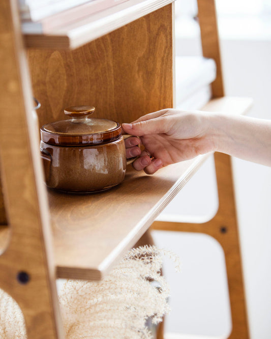 detail-of-oak-handmade-bookcase-in-mid-century-style