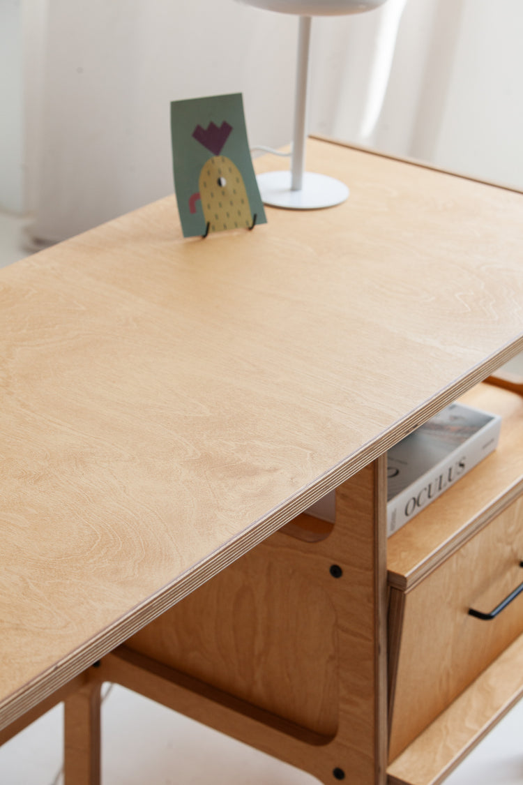 Desk 49 W180 with 1 drawer