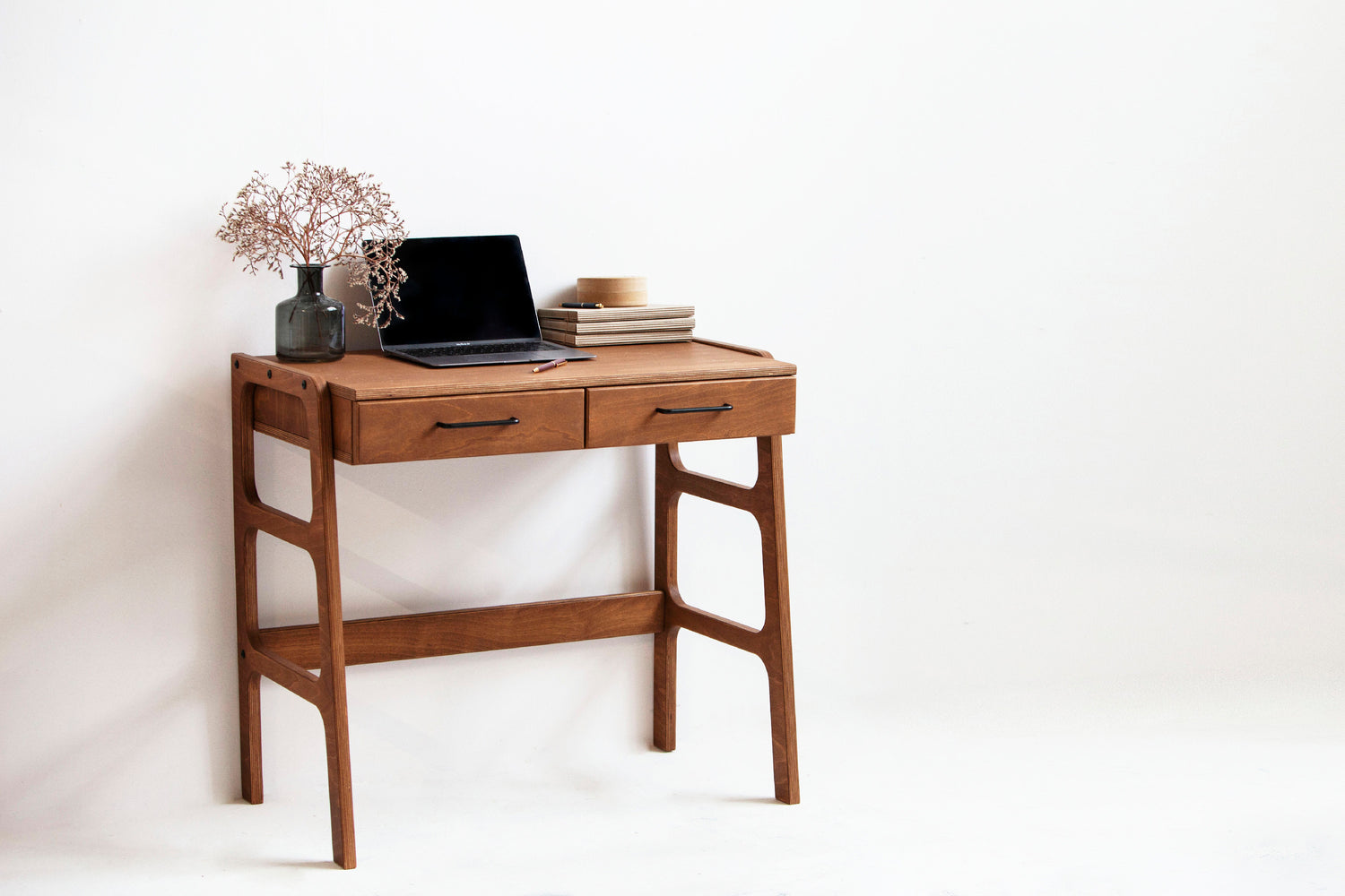 Frisk Desk