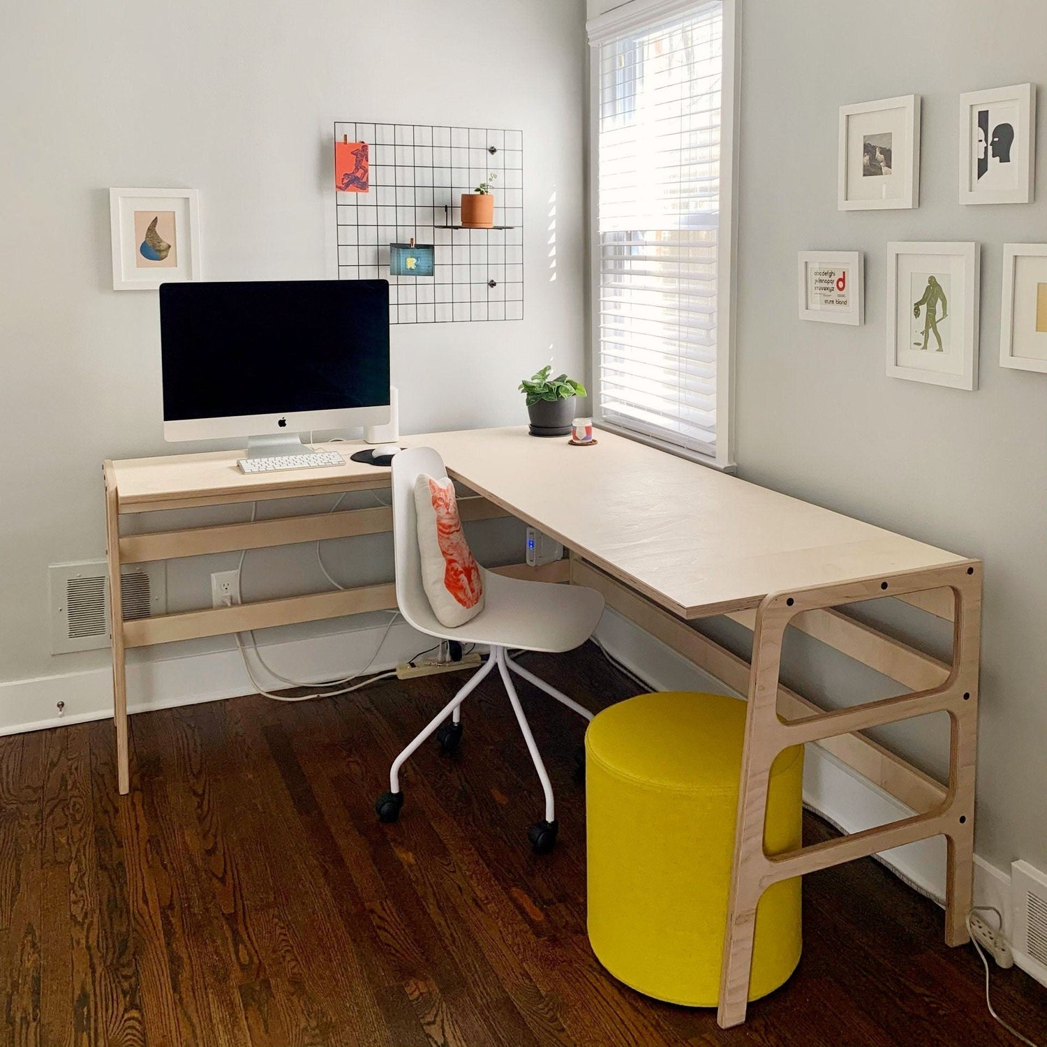 Case Study: Custom L-Shape Desk for Sara in Brooklyn, NY