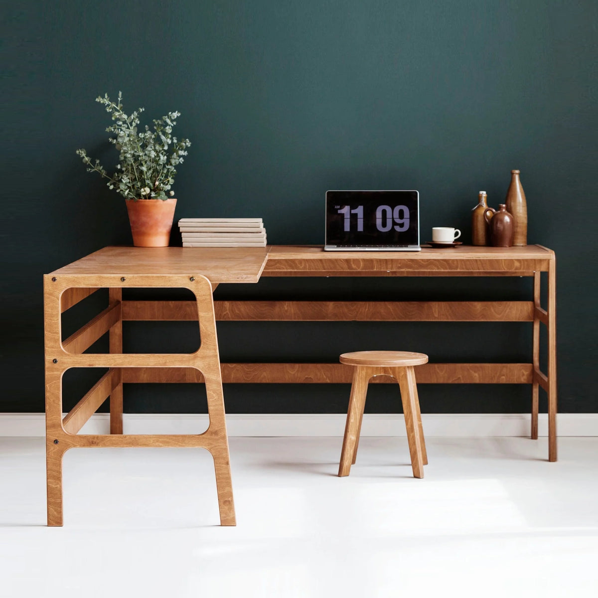 Mid-Century Bureau d'angle en L · 49/49