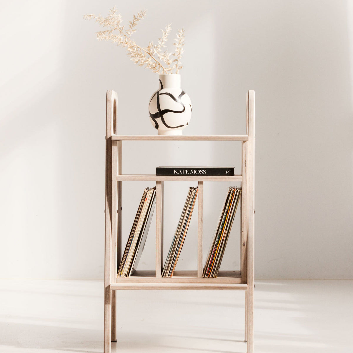 Mini Bookcase with vinyl · 90 cm