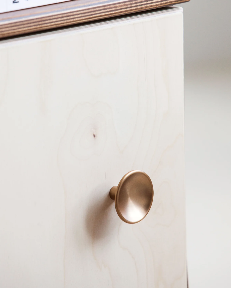 Disc brushed brass