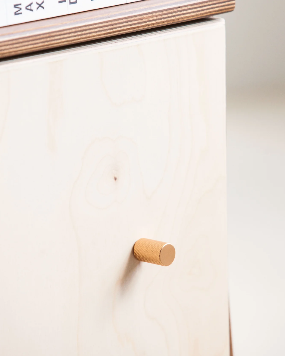 Graf brushed brass