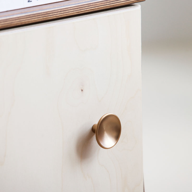 Disc brushed brass
