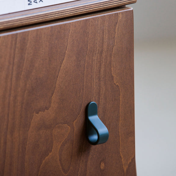 Belt knob green, in birch plywood (view 4)
