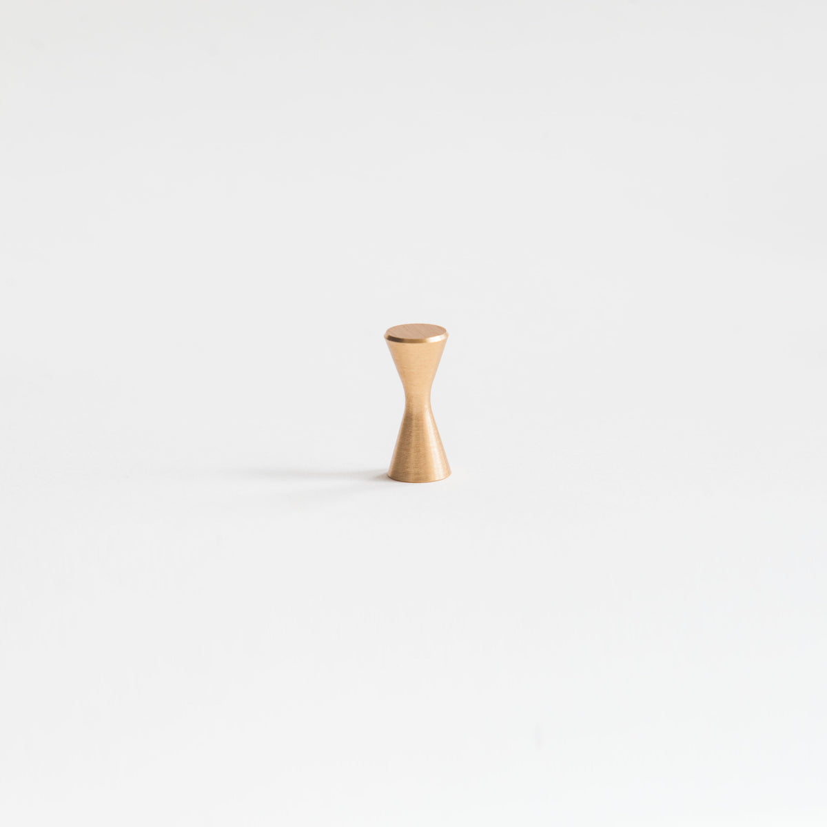 Diabolo brushed brass