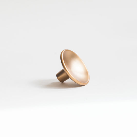 Disc brushed brass
