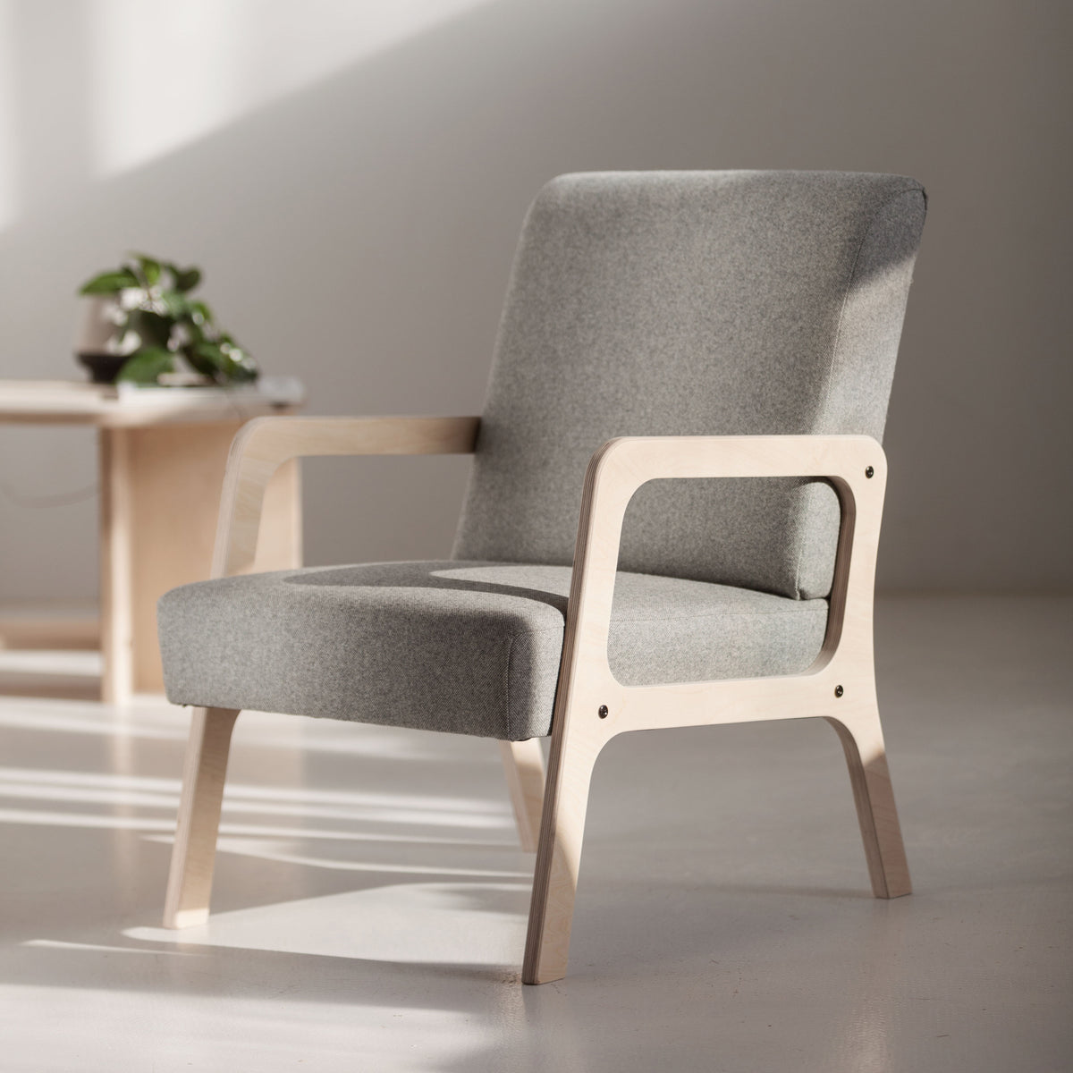 Armchair R