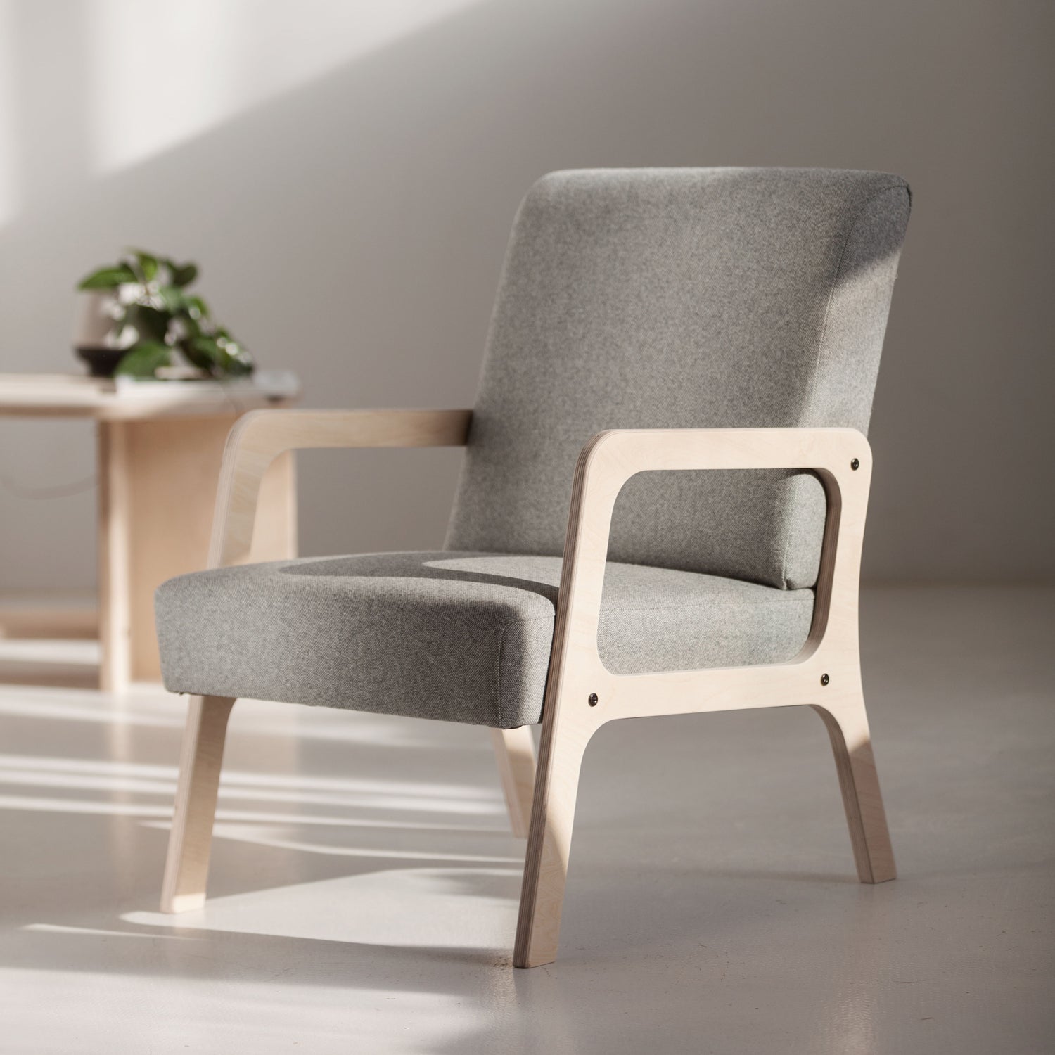 Armchair R