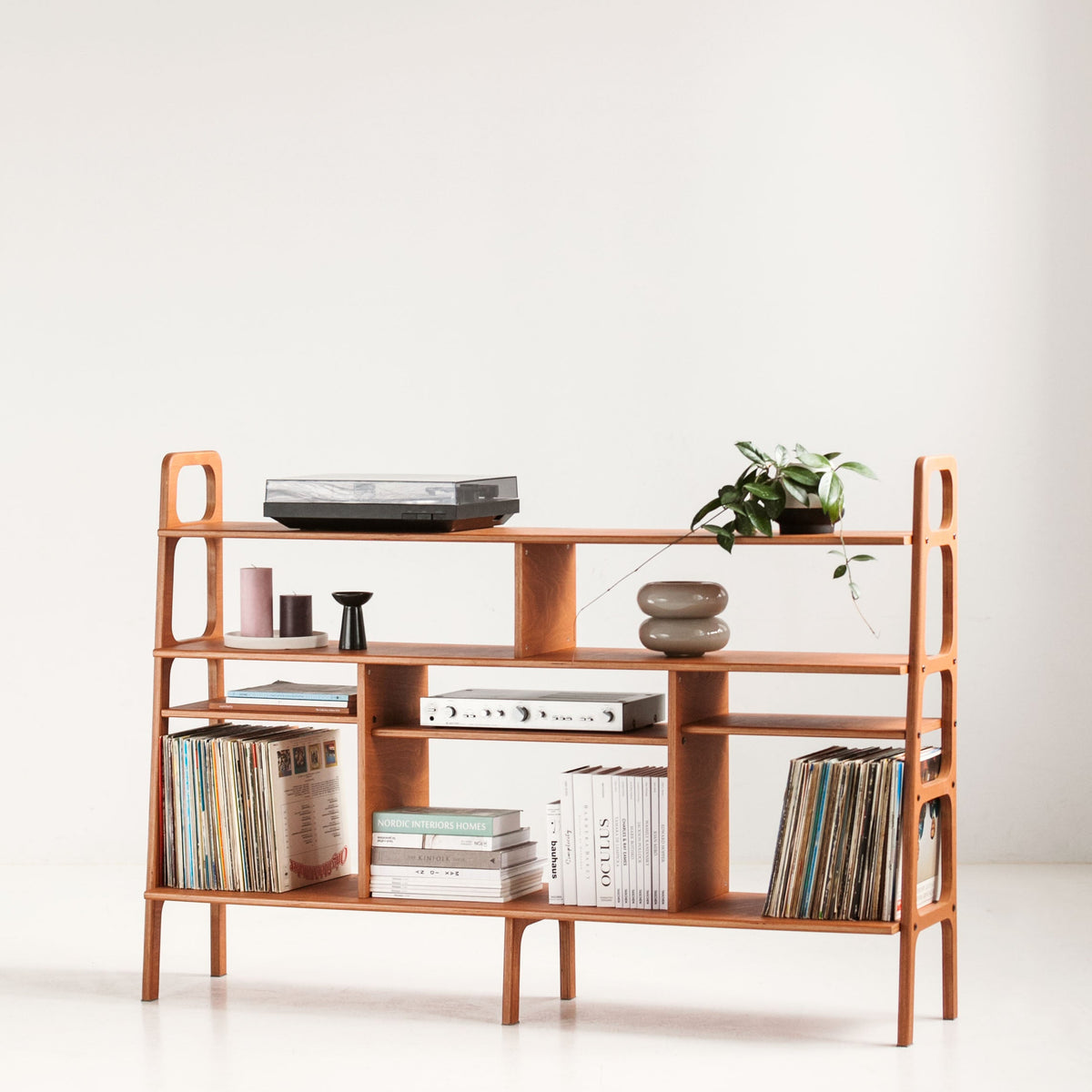 Midlite Media Console · 114 cm