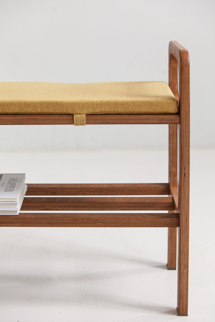 Bench with straight legs and cushion