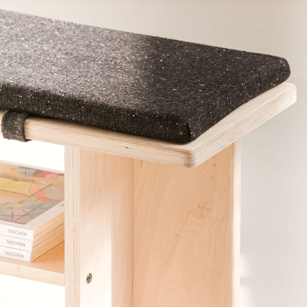 Bench Nokori with cushion