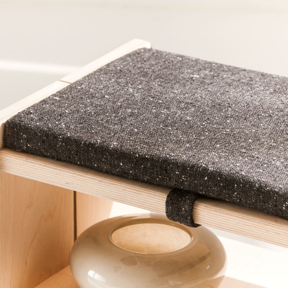 Bench Nokori with cushion