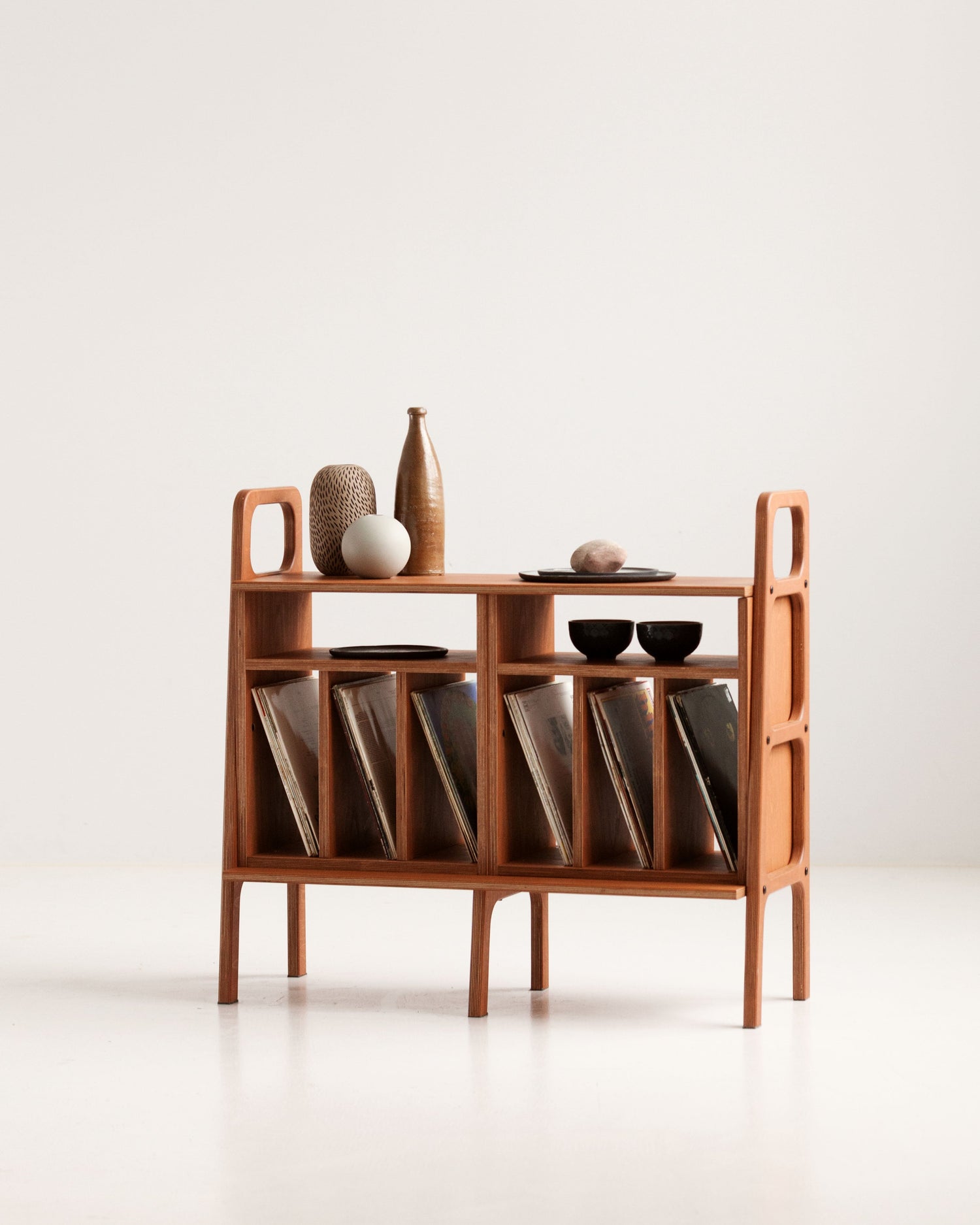 Sideboard 97 cm · Vinyl + Vinyl