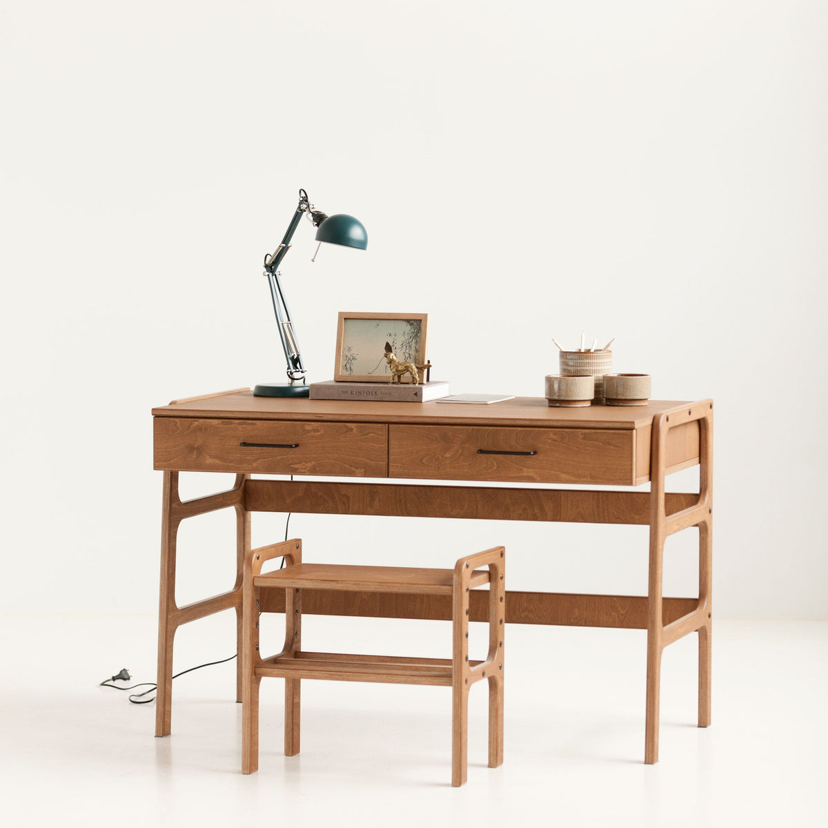 Mid-Century Office Desk with Drawers · 65 cm