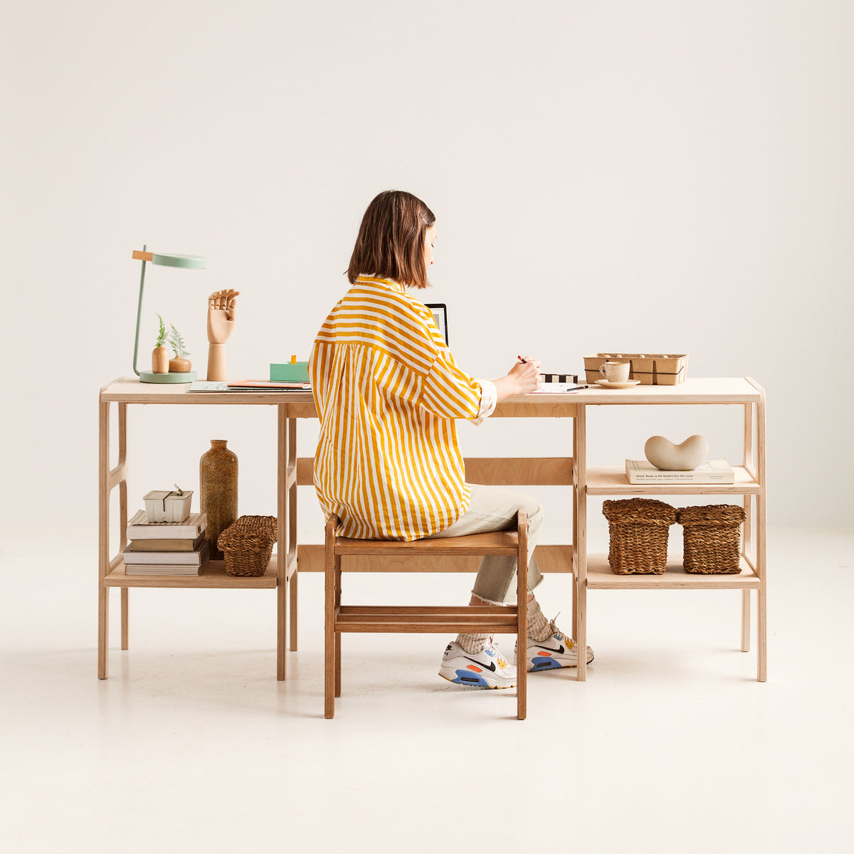 Mid-Century Desk, 180 cm, 3 Shelves, in transparent birch plywood