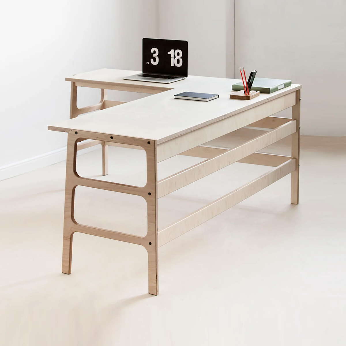 Scrivania angolare a L · 65/65