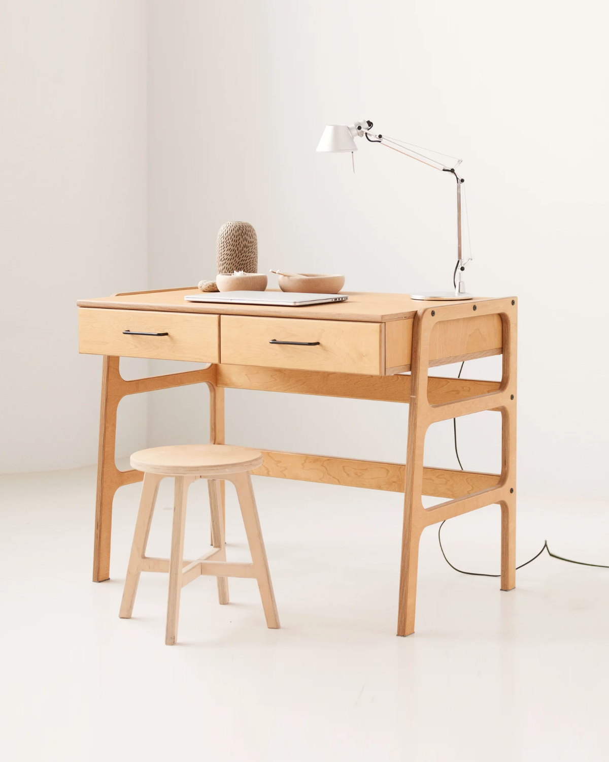 Mid-Century Office Desk with Drawers · 65 cm