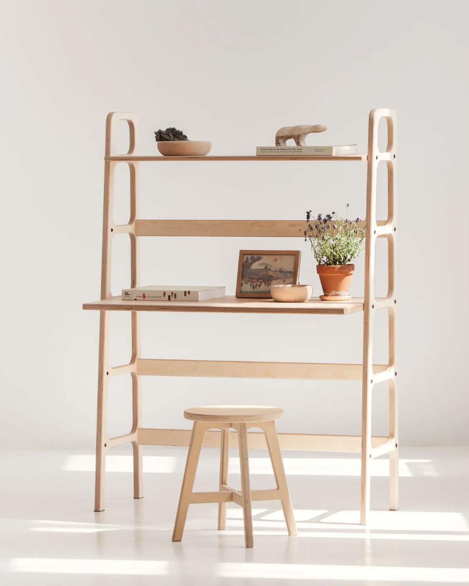 Mid-Century Desk with Shelf · Midi · 140 cm