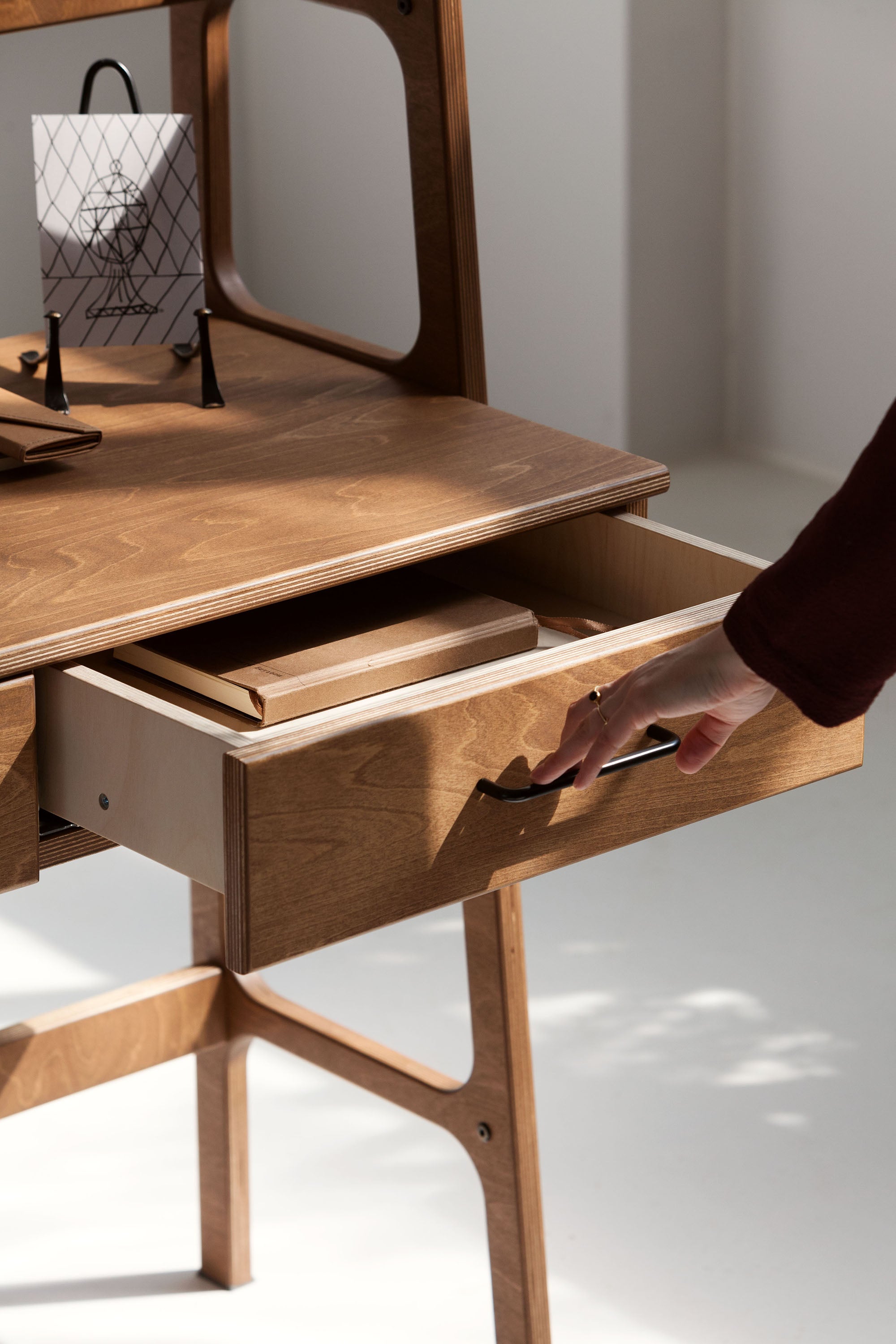 Handmade Desk Midi with Drawers Streamline Your Workspace