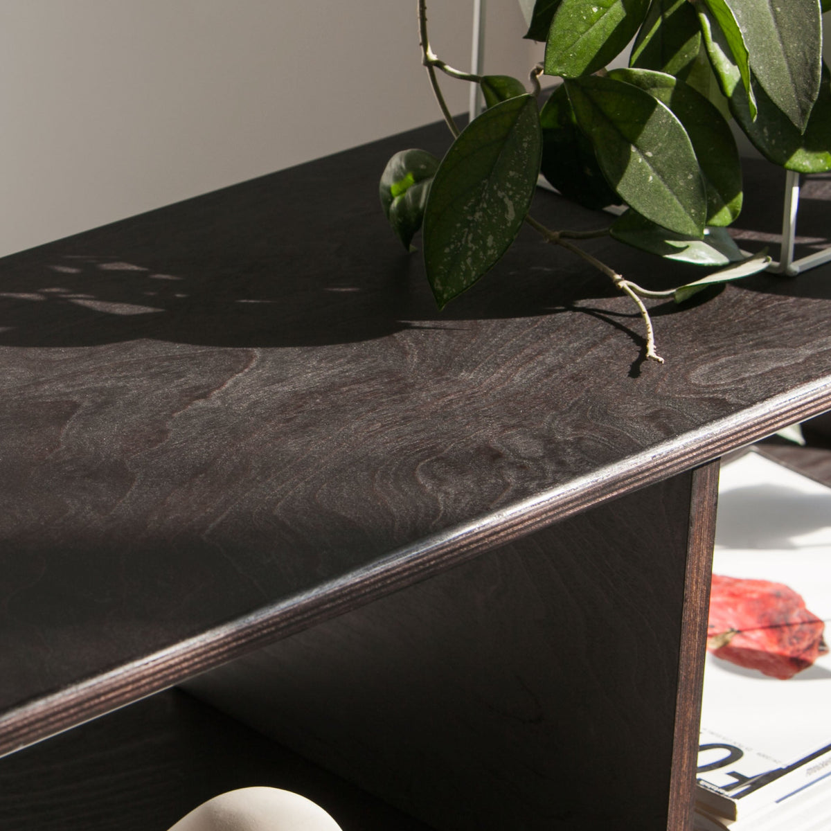 Midlite Bookcase · 97 cm · Vinyl + Open Cabinet