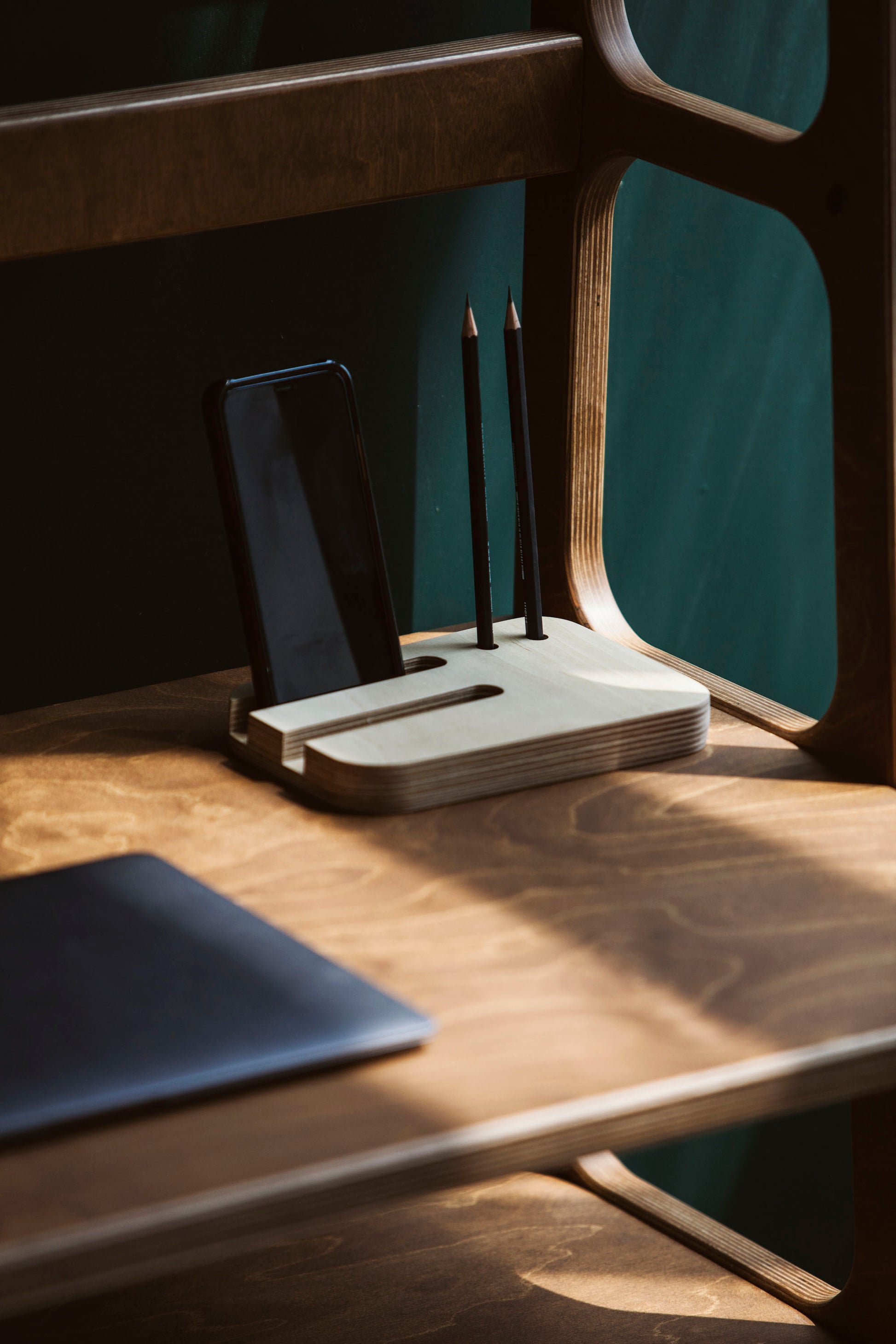 closeup-modern-wooden-scandinavian-desk