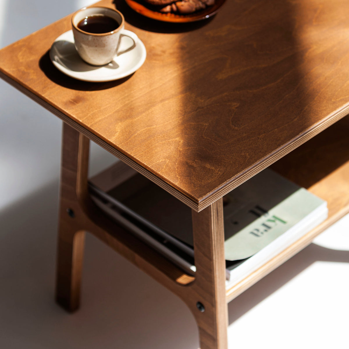 coffee-table-mid-century-modern
