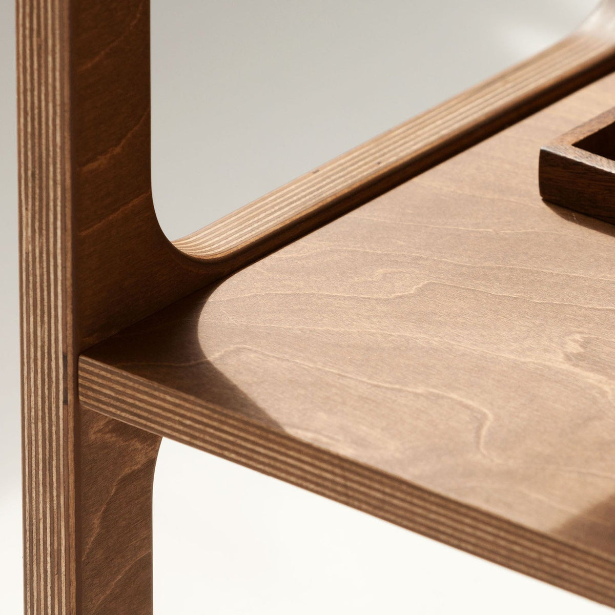 detail-bookcase-storage-vintage-wooden-bookshelf