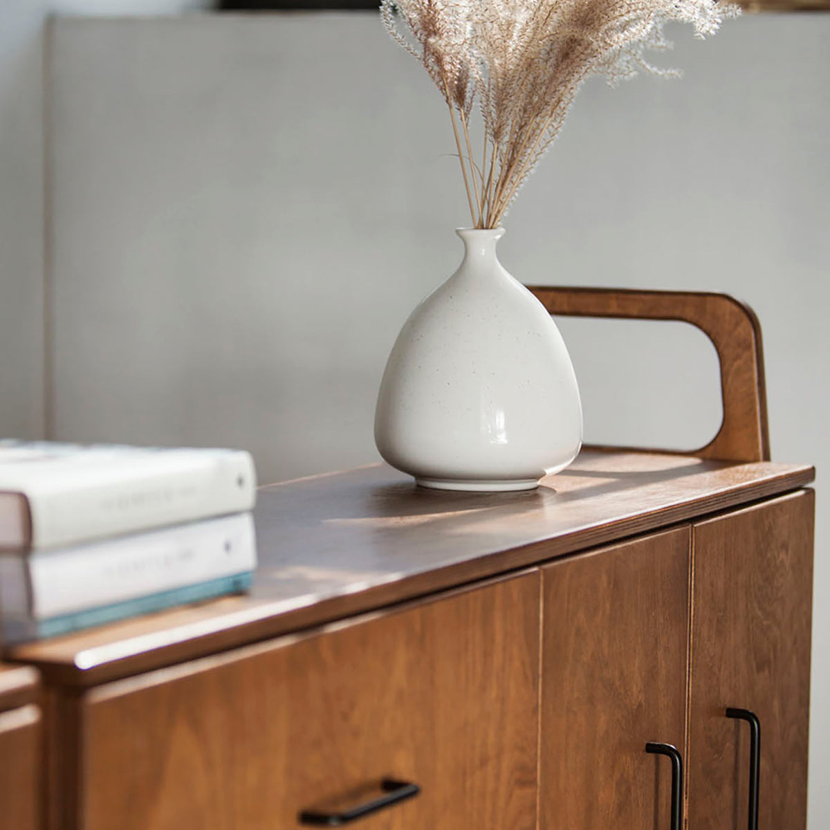 detail-of-sideboard-in-daylight