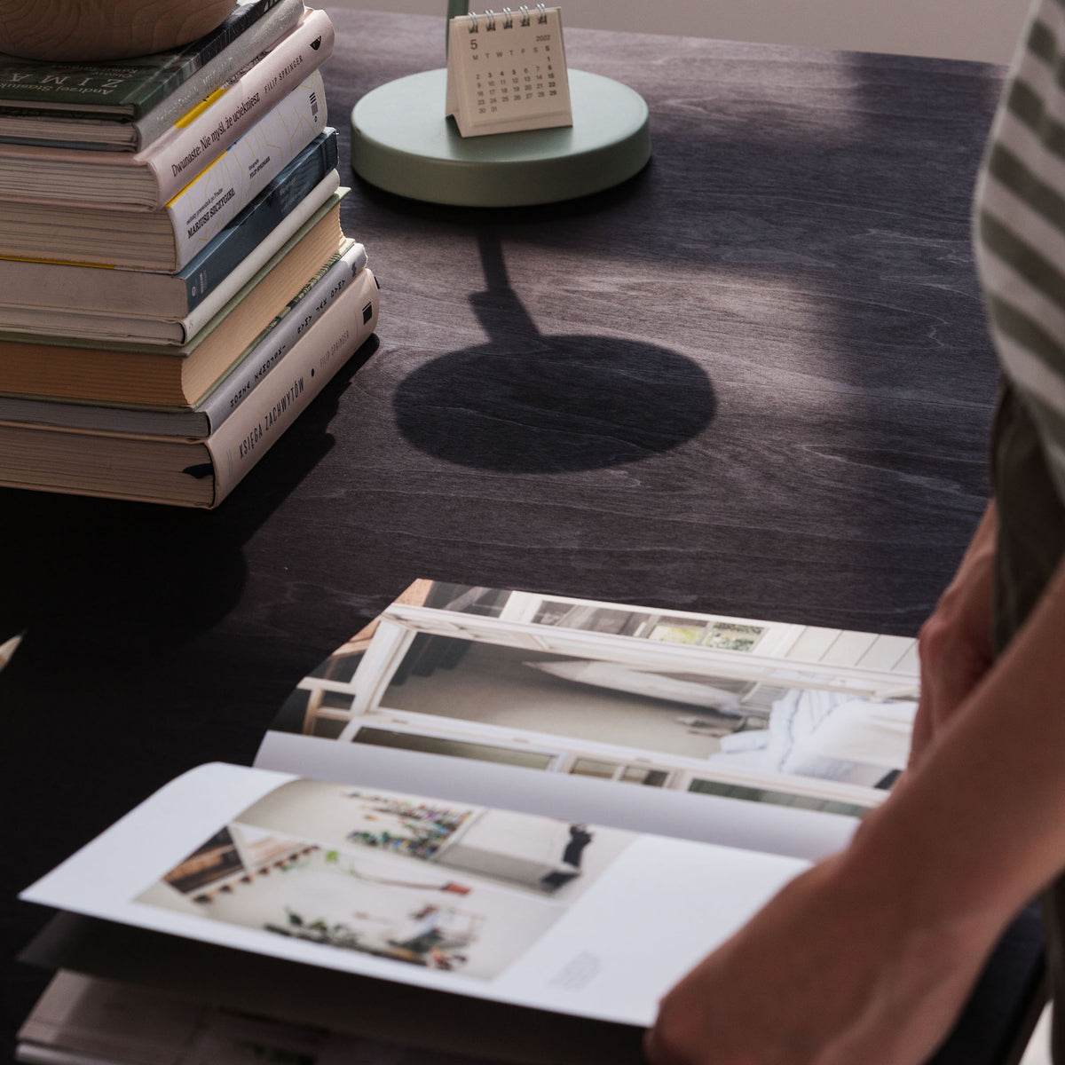 details-mid-century-modern-wooden-L-shape-desk
