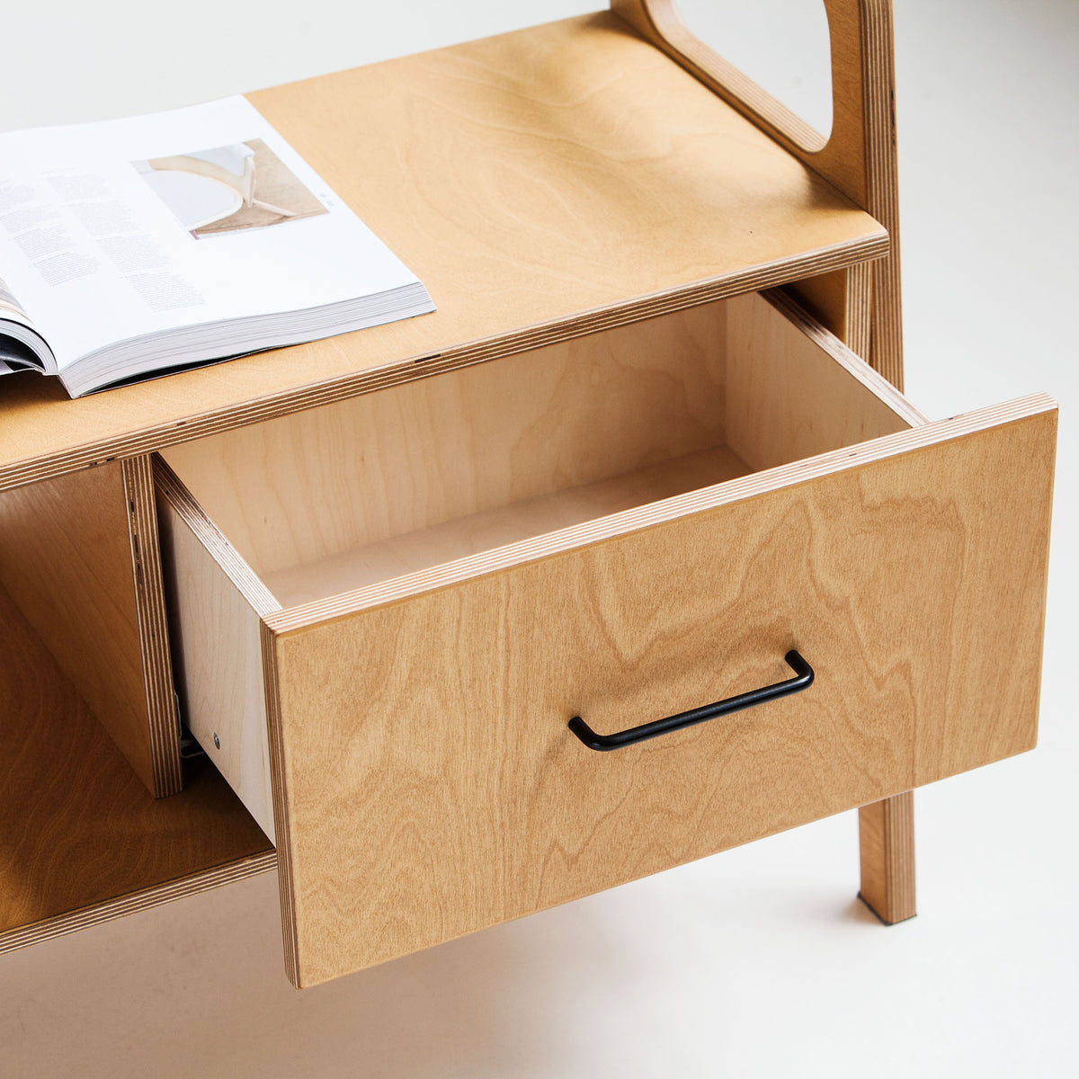 drawer-of-mid-century-modern-tv-stand-oak