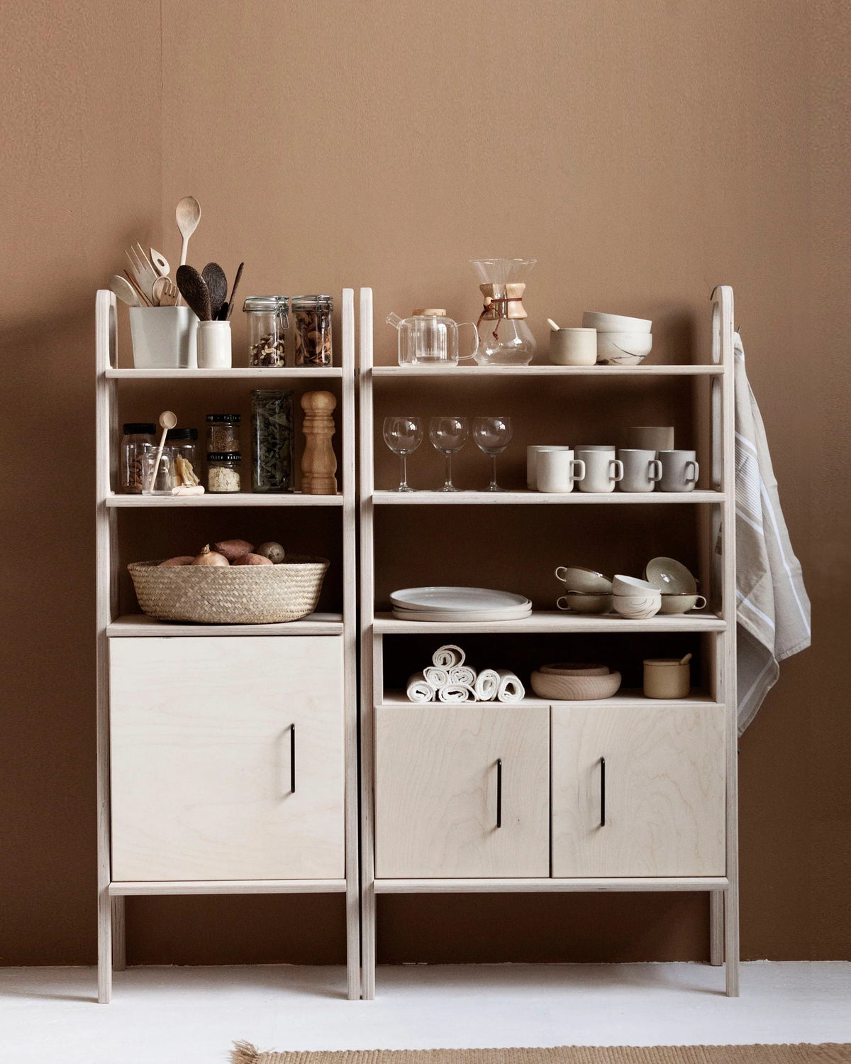 Living Room Wall Unit · Set XXII