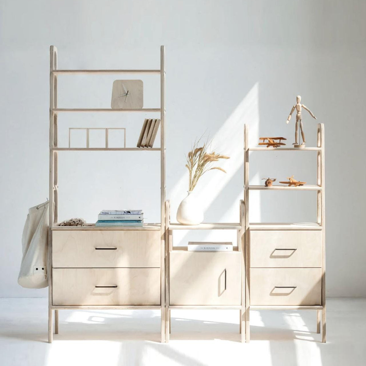 Living Room Wall Unit · Set XXV