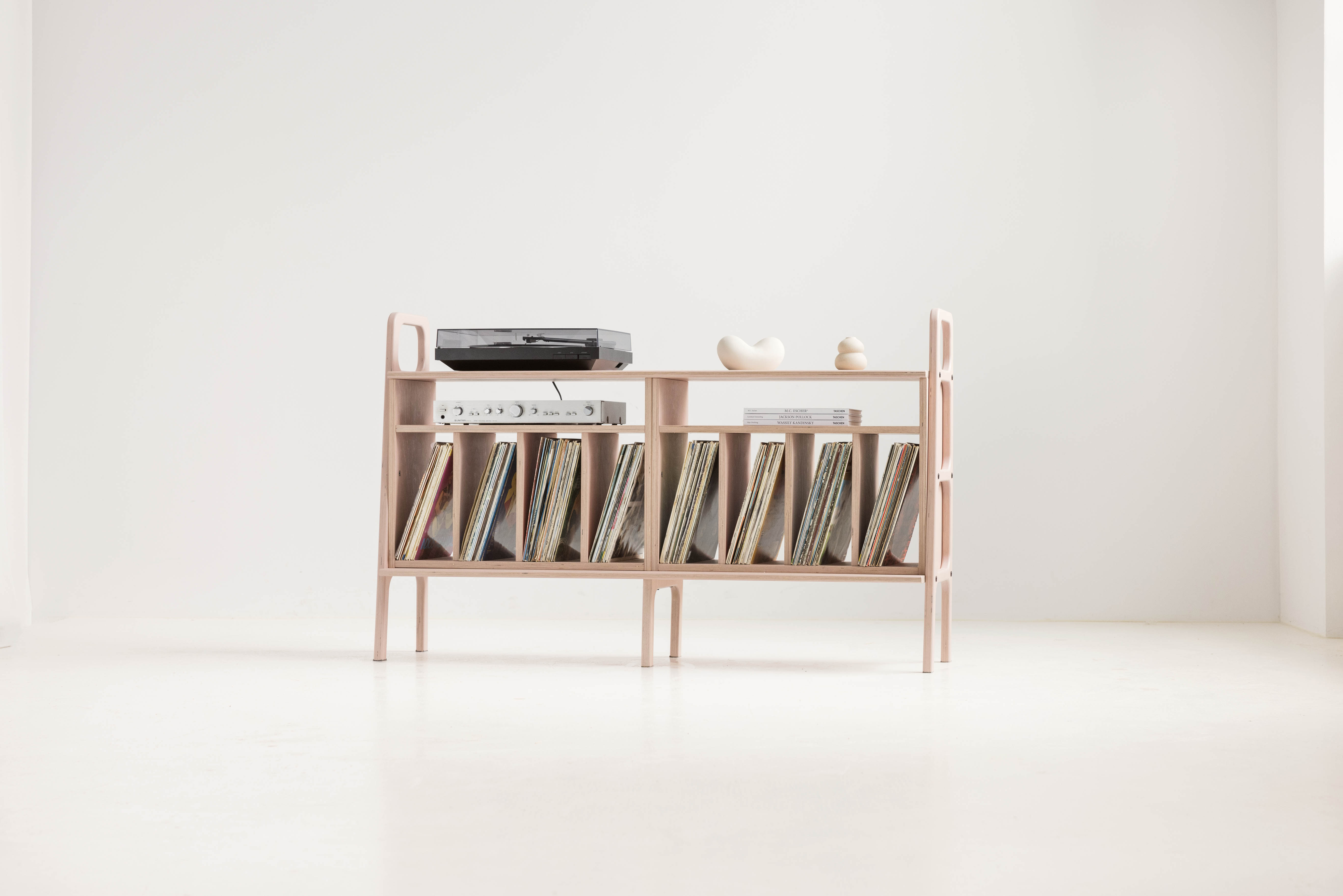 Mid-century record cabinet – Sideboard 690 VII for vinyl storage