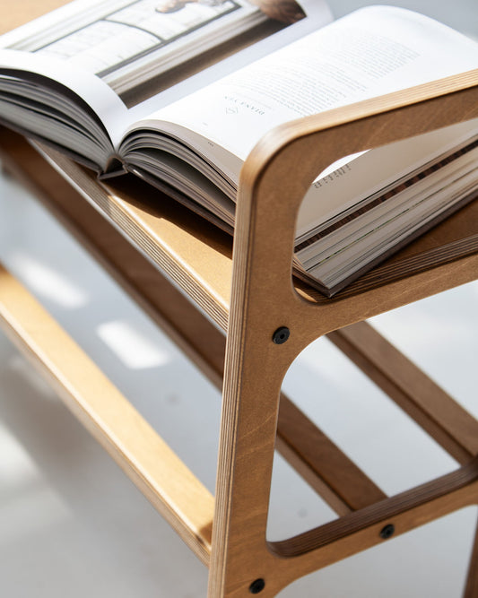 Bench with straight legs