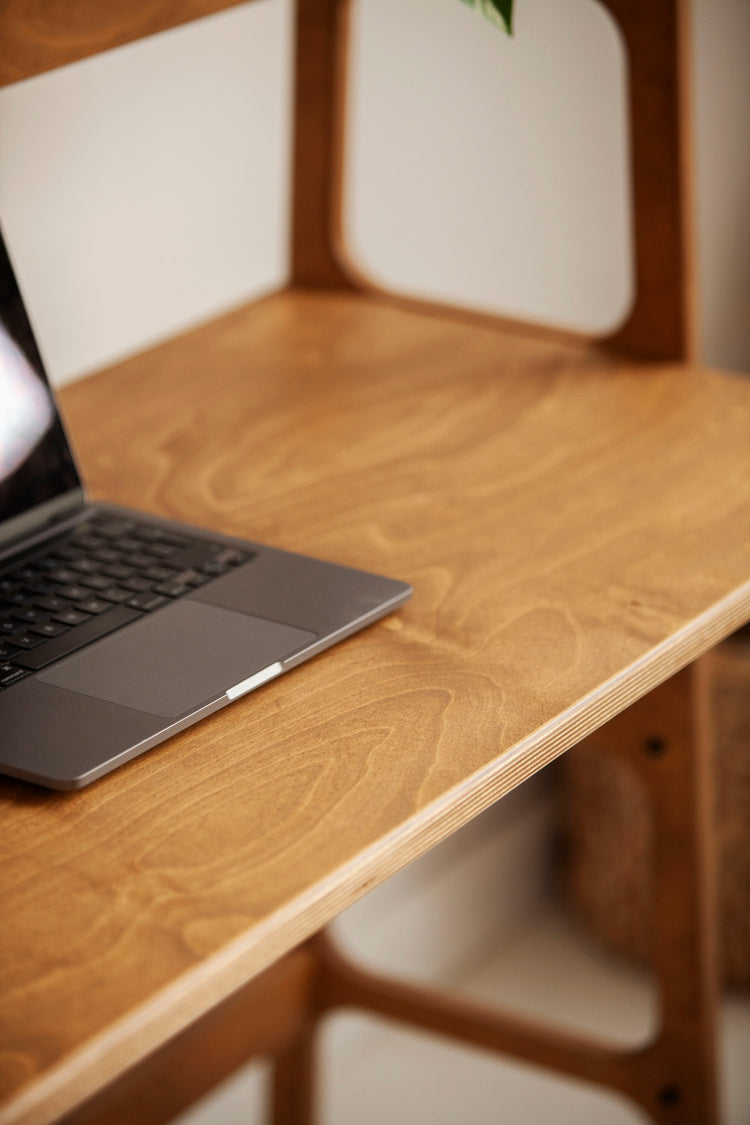 Desk Maxi