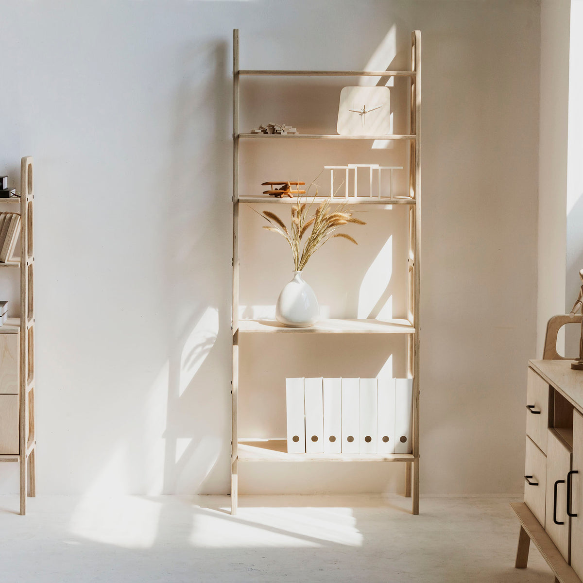 wooden-mid-century-modern-bookcase-with-shelves
