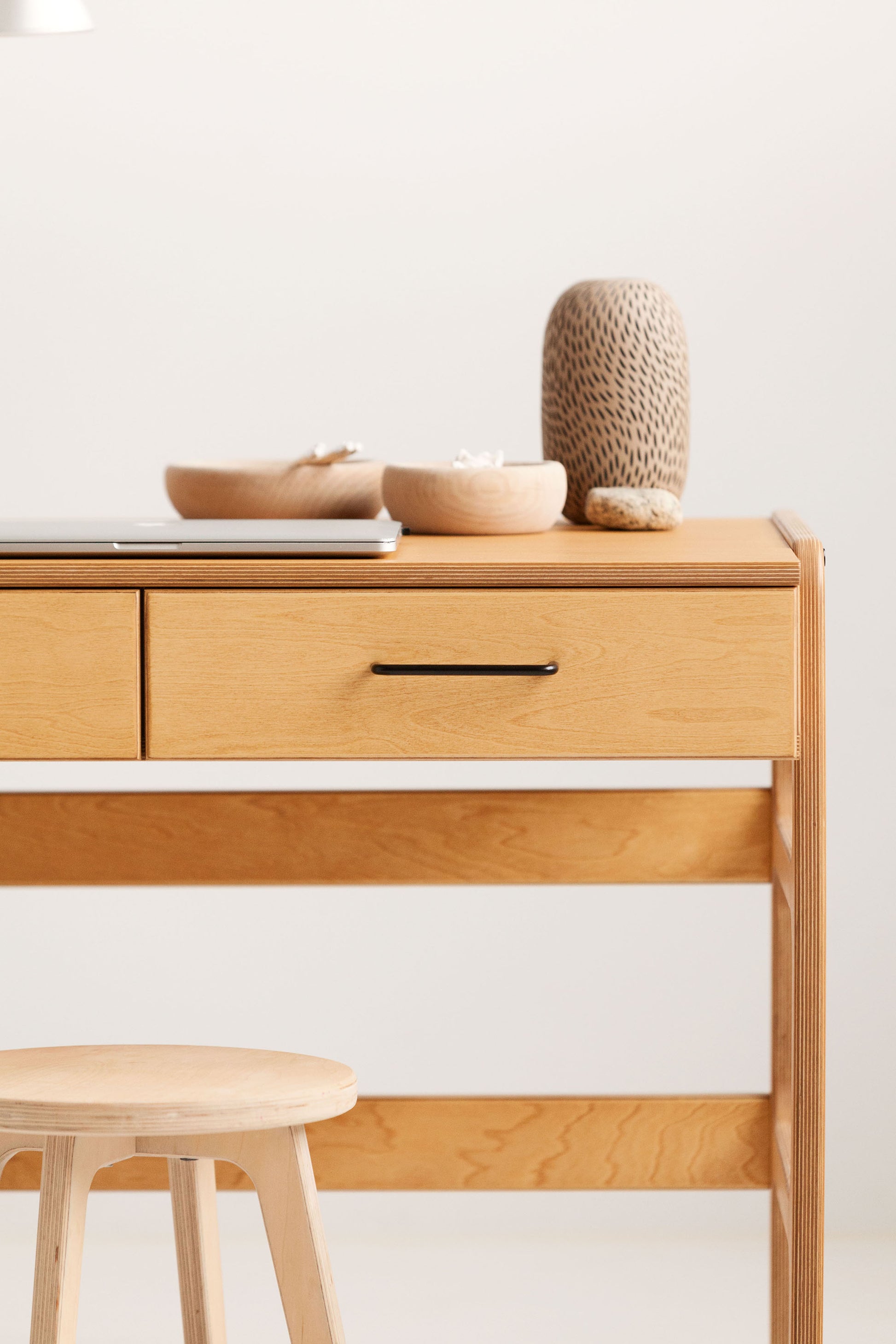 wooden-minimalist-desk-with-drawers-mid-century-style-light-oak